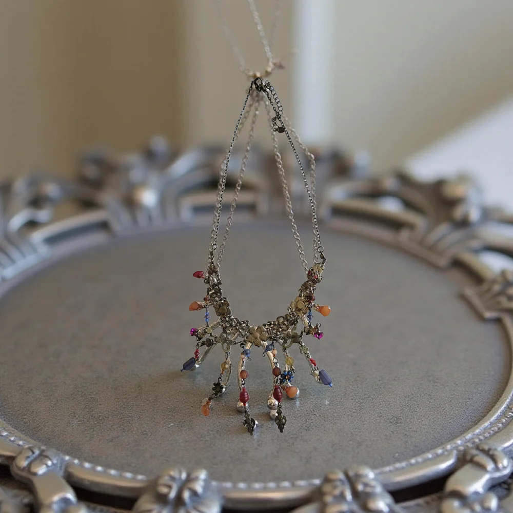 Elegant Multi-Color Beaded Necklace - Picture 1 of 2